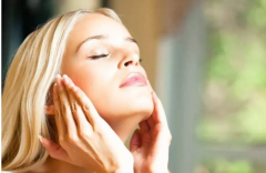 夏季哪个品牌的防晒霜好(夏天用什么牌子防晒霜比较好)