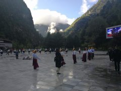 品牌围巾男士防晒霜(男士围巾国内品牌)