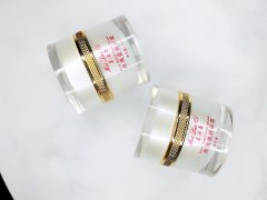 水润白防晒霜推荐平价品牌(美白保湿防晒霜哪种好)