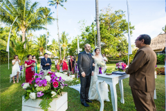 森系穿搭户外品牌防晒霜(森系的女装品牌)