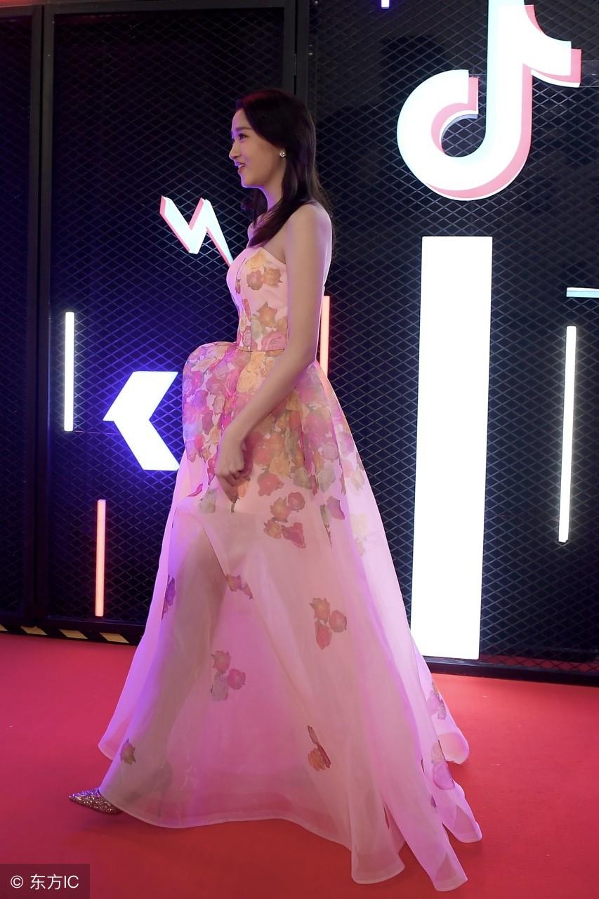 盘点那些走过抖音红毯的明星大腕，了解一下？