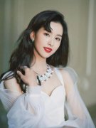 品牌女士防晒霜推荐哪款(品牌女士防晒霜推荐哪款好)