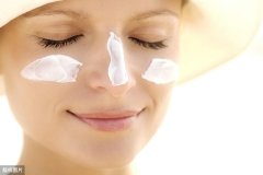 控油型防晒霜测评平价品牌(控油型防晒霜测评平价品牌)