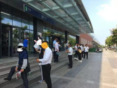 新街口防晒霜推荐平价品牌(防晒霜排行榜前十名的牌子平价)