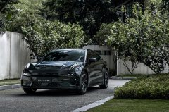 天幕哪个品牌好防晒霜推荐(防晒霜哪种牌子果好)