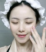 军人适合的防晒霜品牌推荐(军训推荐的防晒霜)