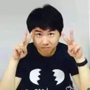 黑胶防晒霜推荐品牌(黑胶带防晒霜是什么牌子)