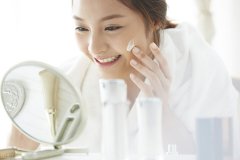 去粉刺护肤品牌子防晒霜(手机怎么搜索国外网站)