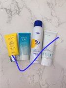 超市里能用的防晒霜品牌(超市里的防晒霜哪种好)