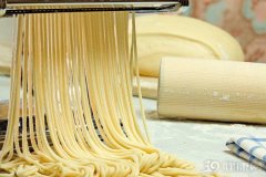 防晒霜品牌加工(防晒霜加工厂)