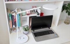 防晒霜品牌学生用(防晒霜哪个牌子适合学生)