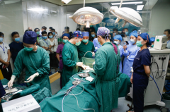 屁股凹凸修复整形多少钱(屁股凹凸修复整形多少钱啊)