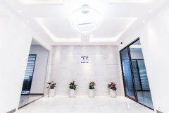 运动品牌卖防晒霜的店名(防晒霜的名字)