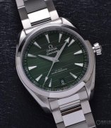 绿色防晒霜什么品牌(防晒霜好用的品牌)