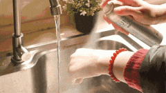 小学男生防晒霜品牌(小男孩用什么防晒霜)