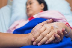 切痣多少钱整形科(切痣多少钱整形科医生)