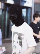 黄明昊代言品牌防晒霜是哪款(黄明昊代言沐浴露)