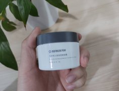 男士玻尿酸防晒霜推荐品牌(玻尿酸男生可以用么)