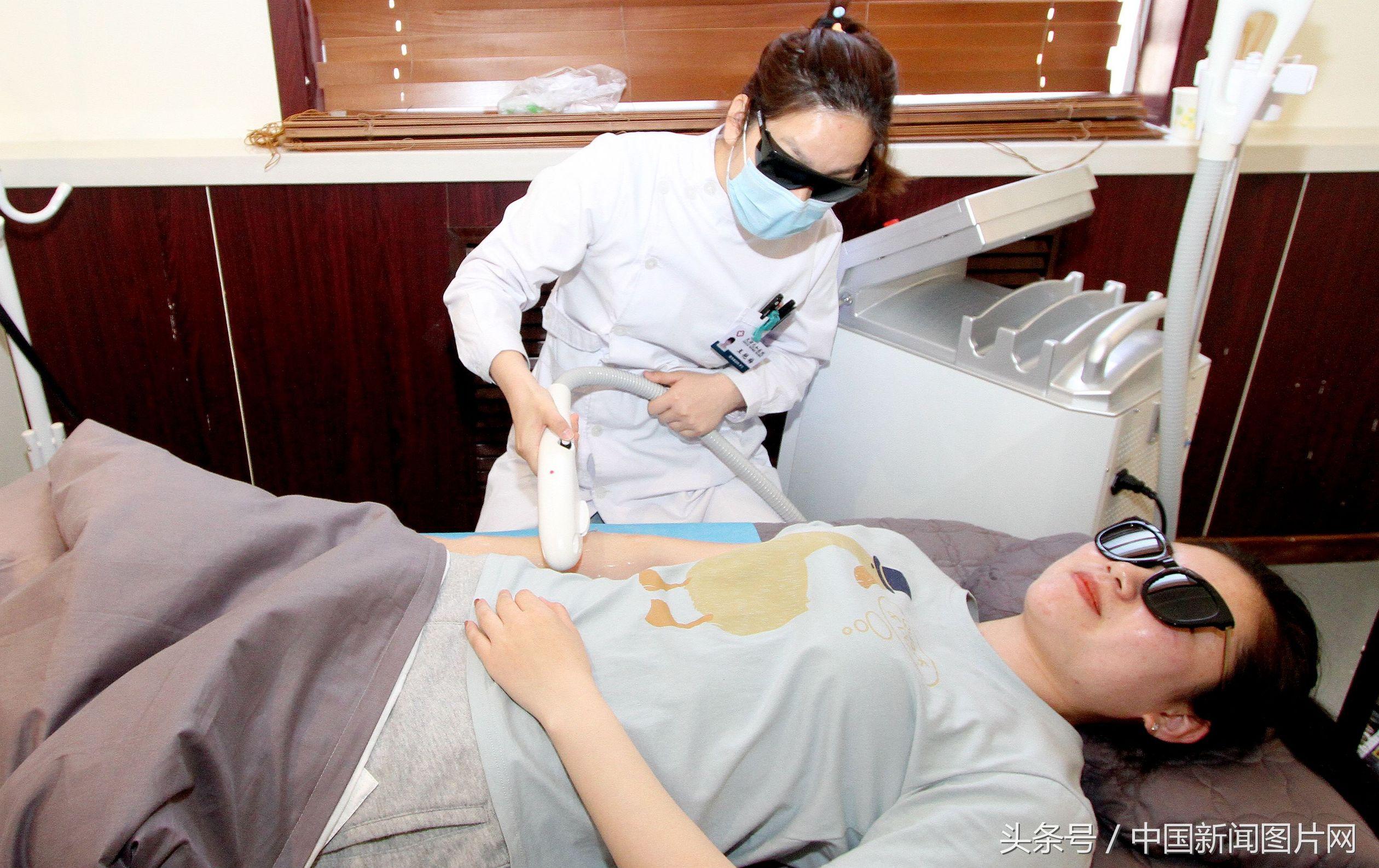 毕业季大学生整形美容热升温 专家称“并非人人合适”