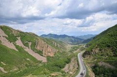 骑马用的防晒霜是什么品牌(骑马用的防晒霜是什么品牌好)