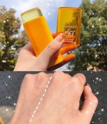 自然堂品牌防晒霜(自然堂防晒霜知乎)