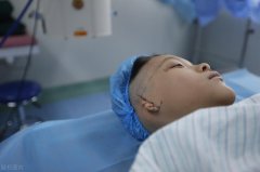 孩子外耳整形多少钱(耳部整形要多少钱)