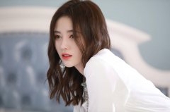 鞠婧祎的防晒霜是哪个品牌(鞠婧祎的衣服是什么牌子)