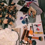 回购率高的防晒霜品牌(防晒霜性价比高)