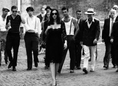 扶手箱防晒霜推荐品牌(亲民好用的防晒霜)